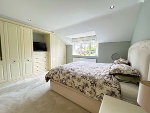 Photo 27- click for photo gallery